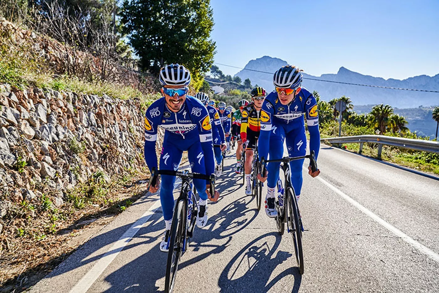 Bryton equipará al equipo Deceuninck - Quick-Step