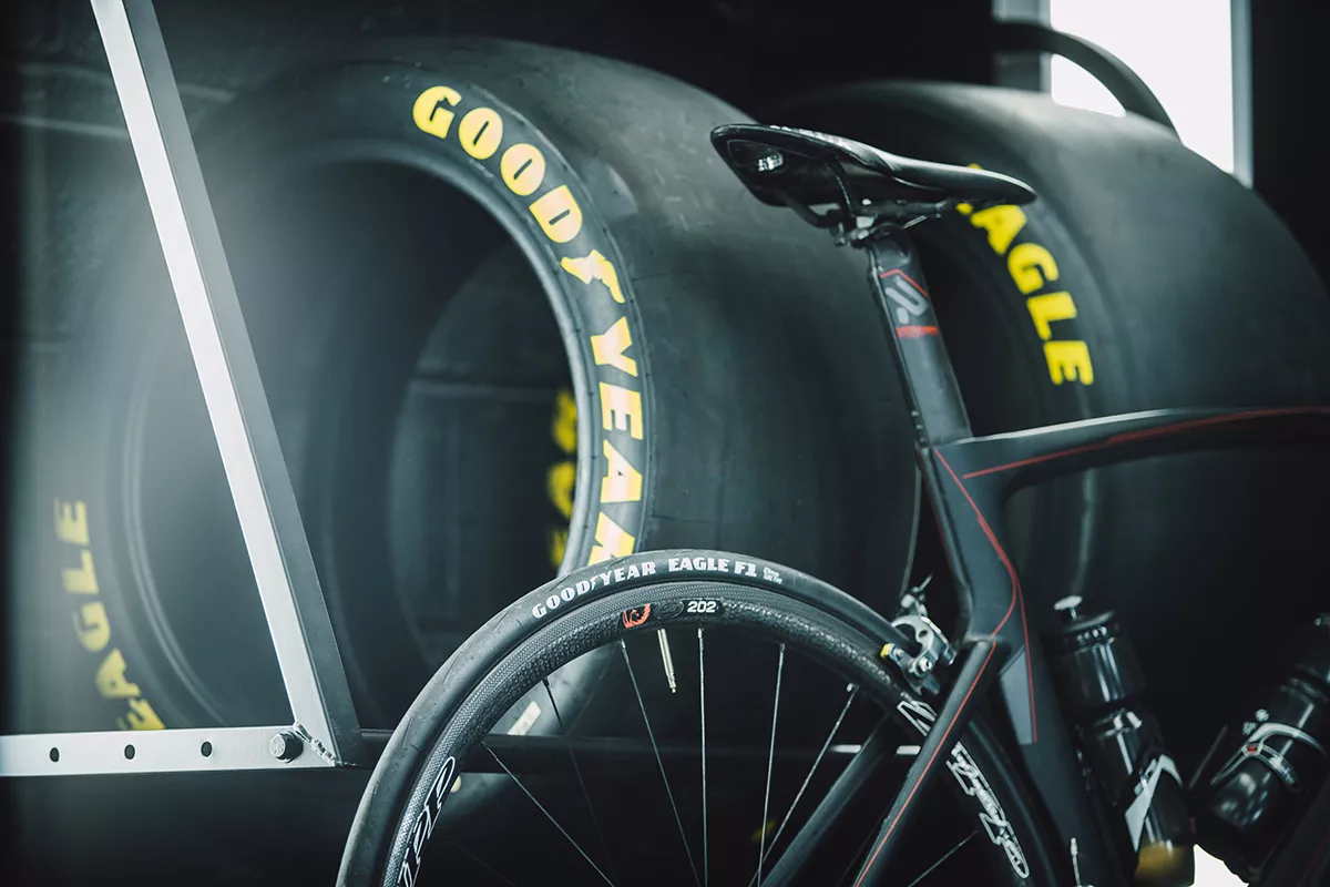 CDC Sport nueva distribuidora de los neumáticos GoodYear para ciclismo