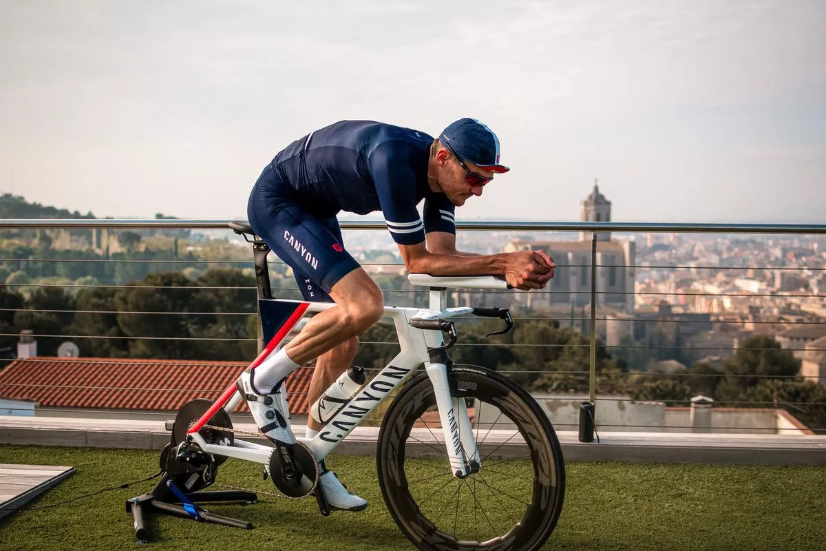 "Triatlón en casa": La iniciativa de Jan Frodeno para recaudar fondo