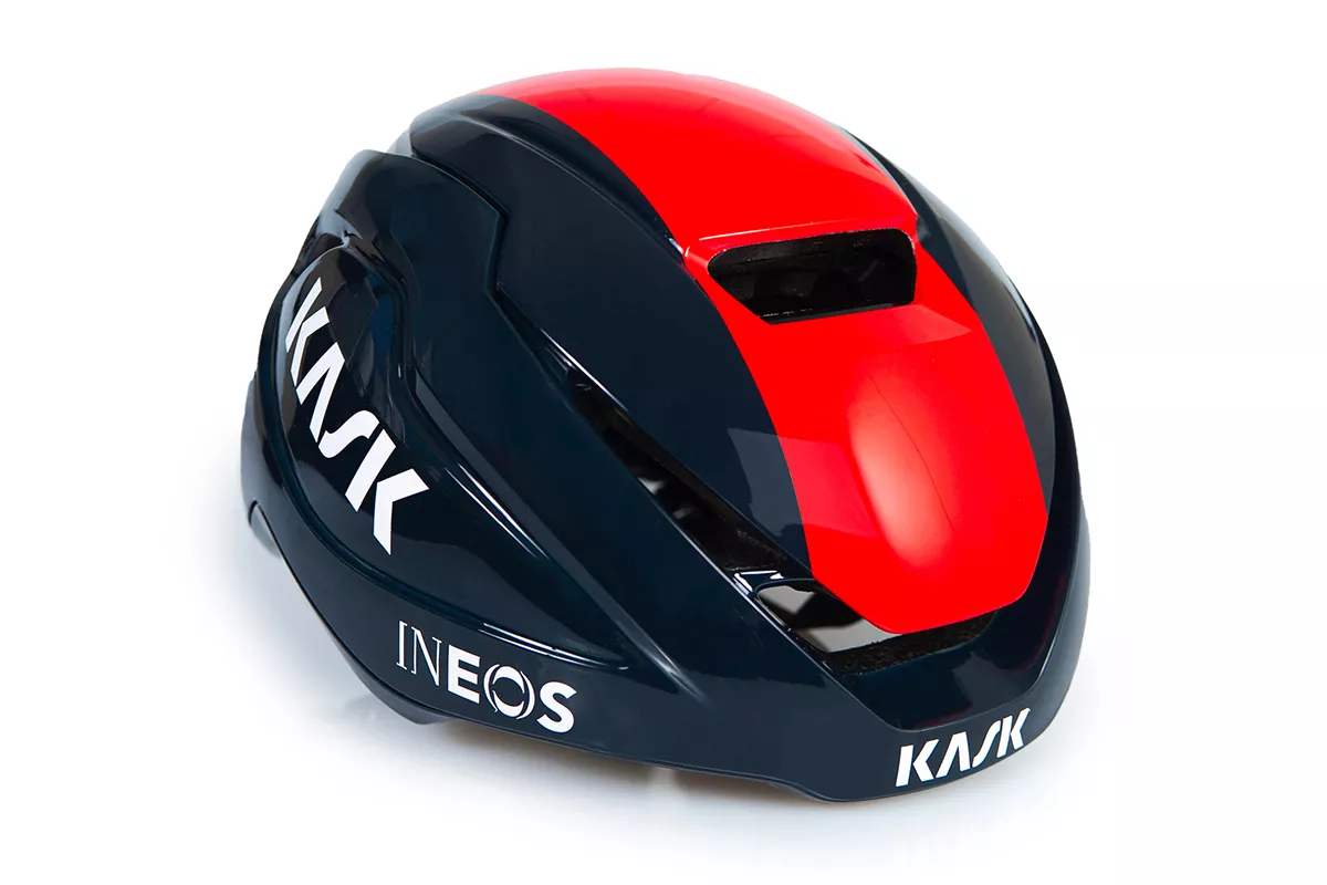 Nuevo casco KASK Wasabi, con canales de aire ajustables para usar todo el año
