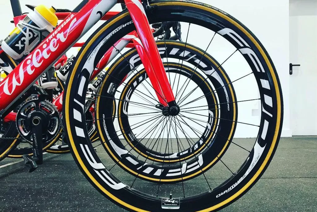 Las ruedas FFWD llegan a España con Alpcross