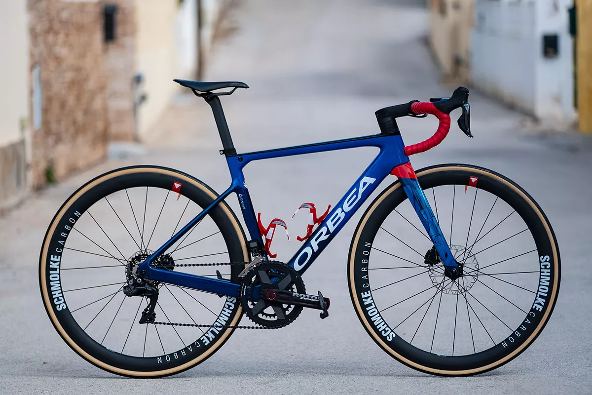 Así es la Orbea Orca OMX del Ceratizit WNT Pro Cycling