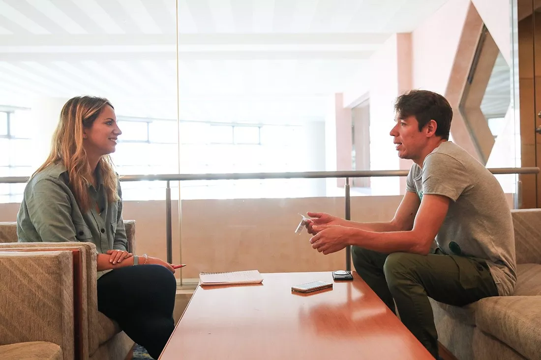 Laura Meseguer entrevista a Rigoberto Urán