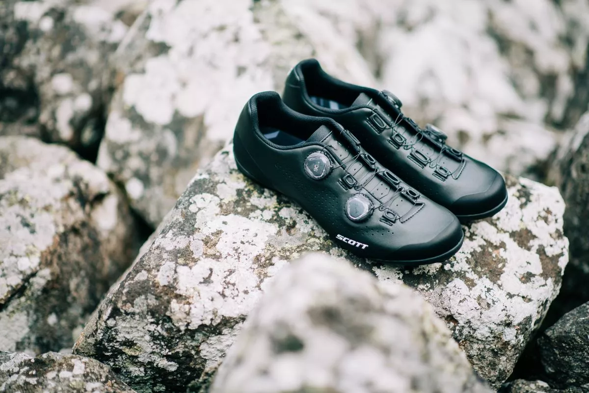 Scott presenta su nueva gama de zapatillas para gravel