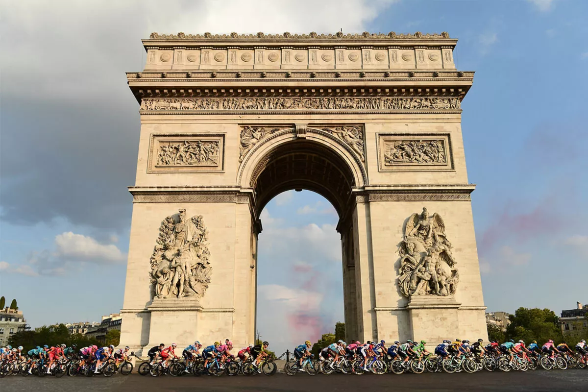 Las 5 etapas del Tour de Francia 2021 que no puedes perderte