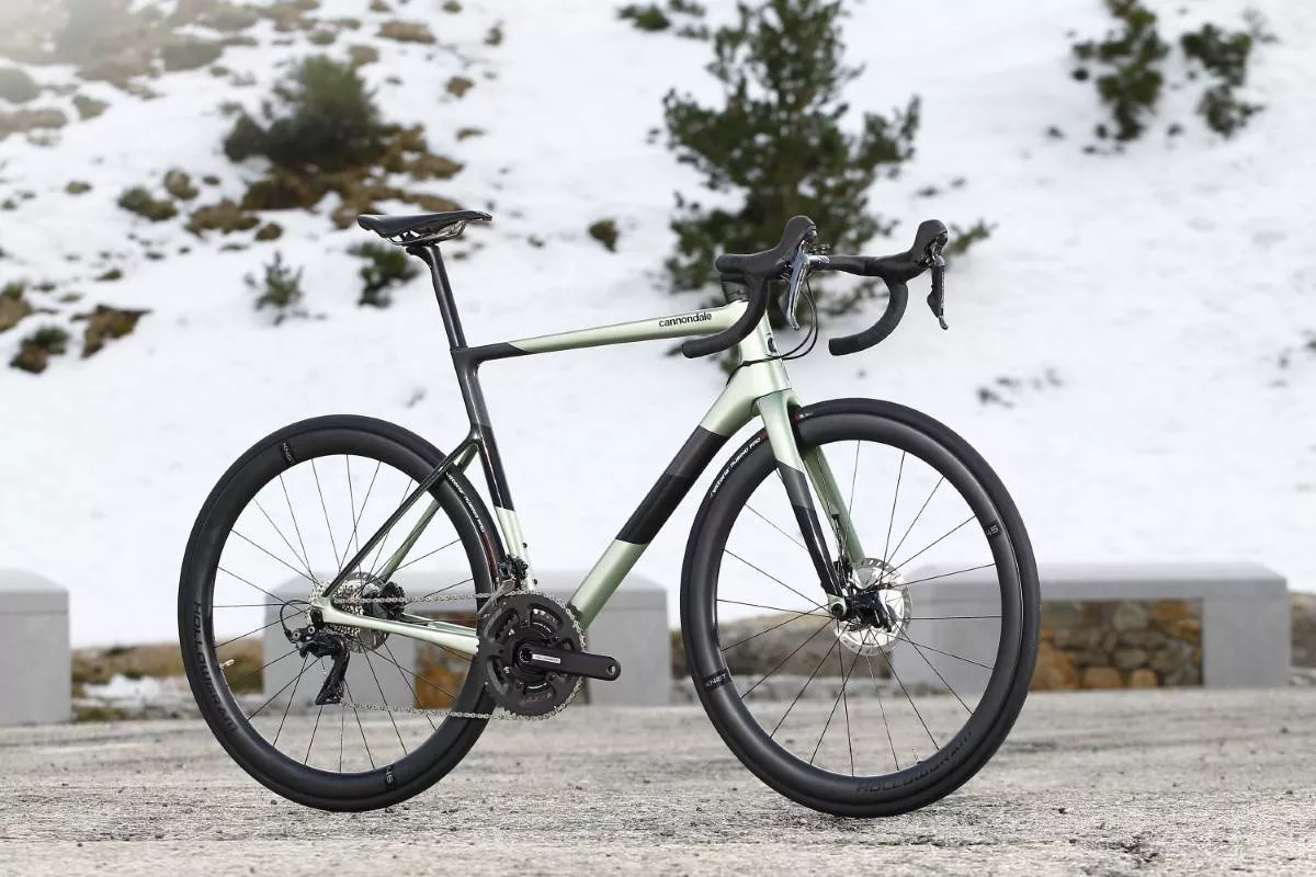  Cannondale SuperSix EVO Hi-MOD Disc Dura-Ace