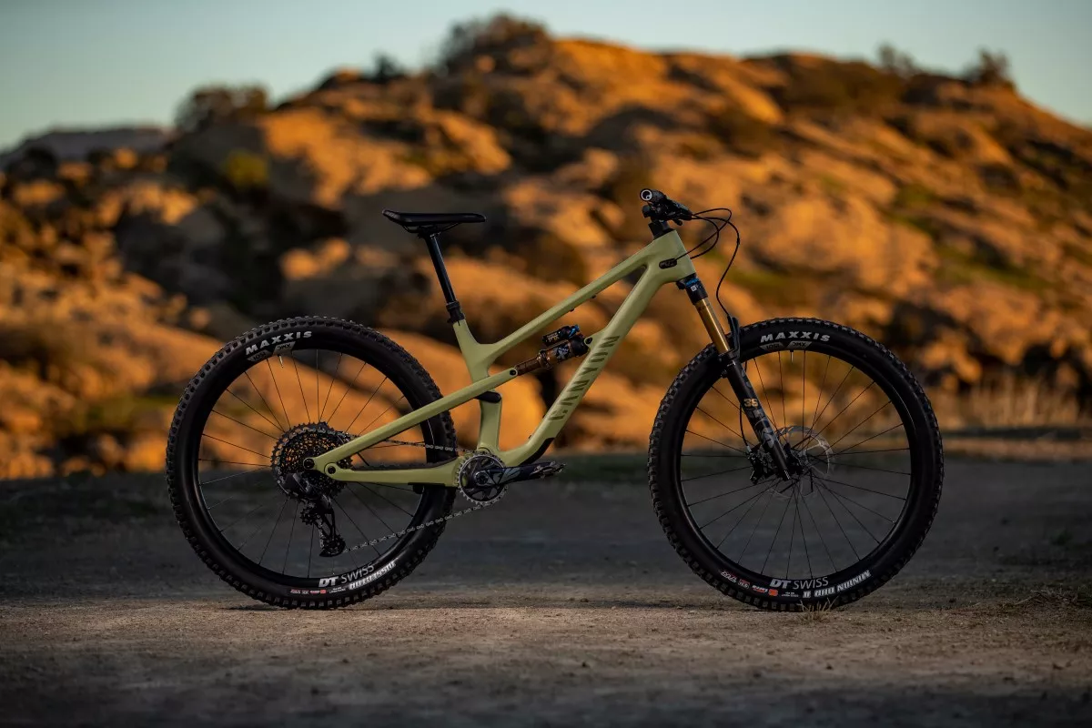 Nueva Canyon Spectral 125: menos recorrido, misma diversión