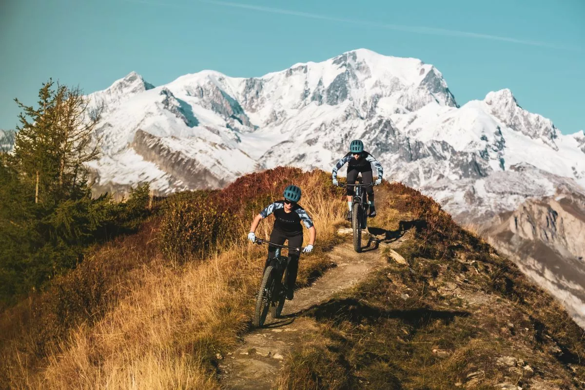 Contessa Signature 2023, la colección premium de Scott para MTB femenino se renueva