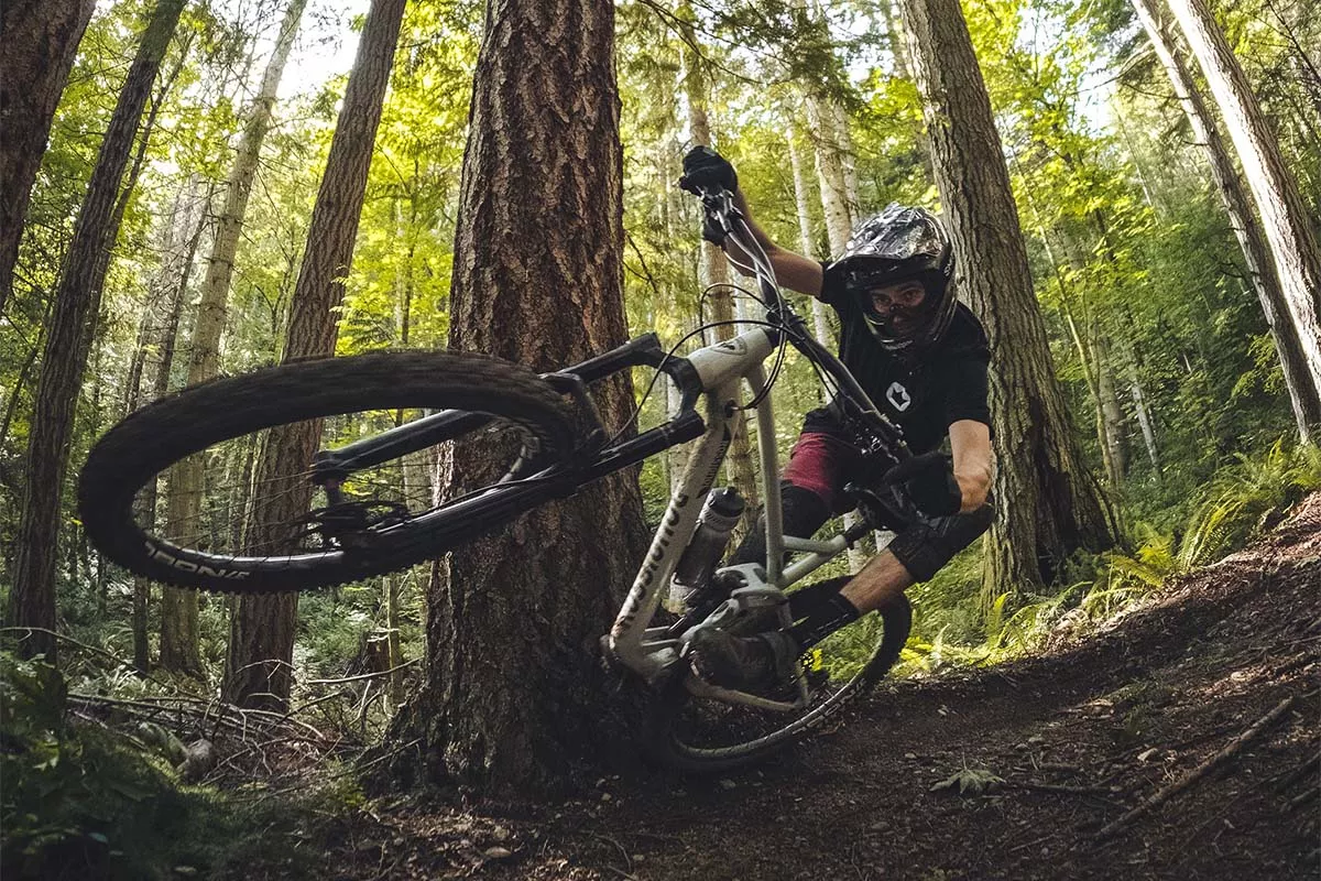 Guía de compra dobles Trail / Enduro: Rossignol Mandate y Heretic