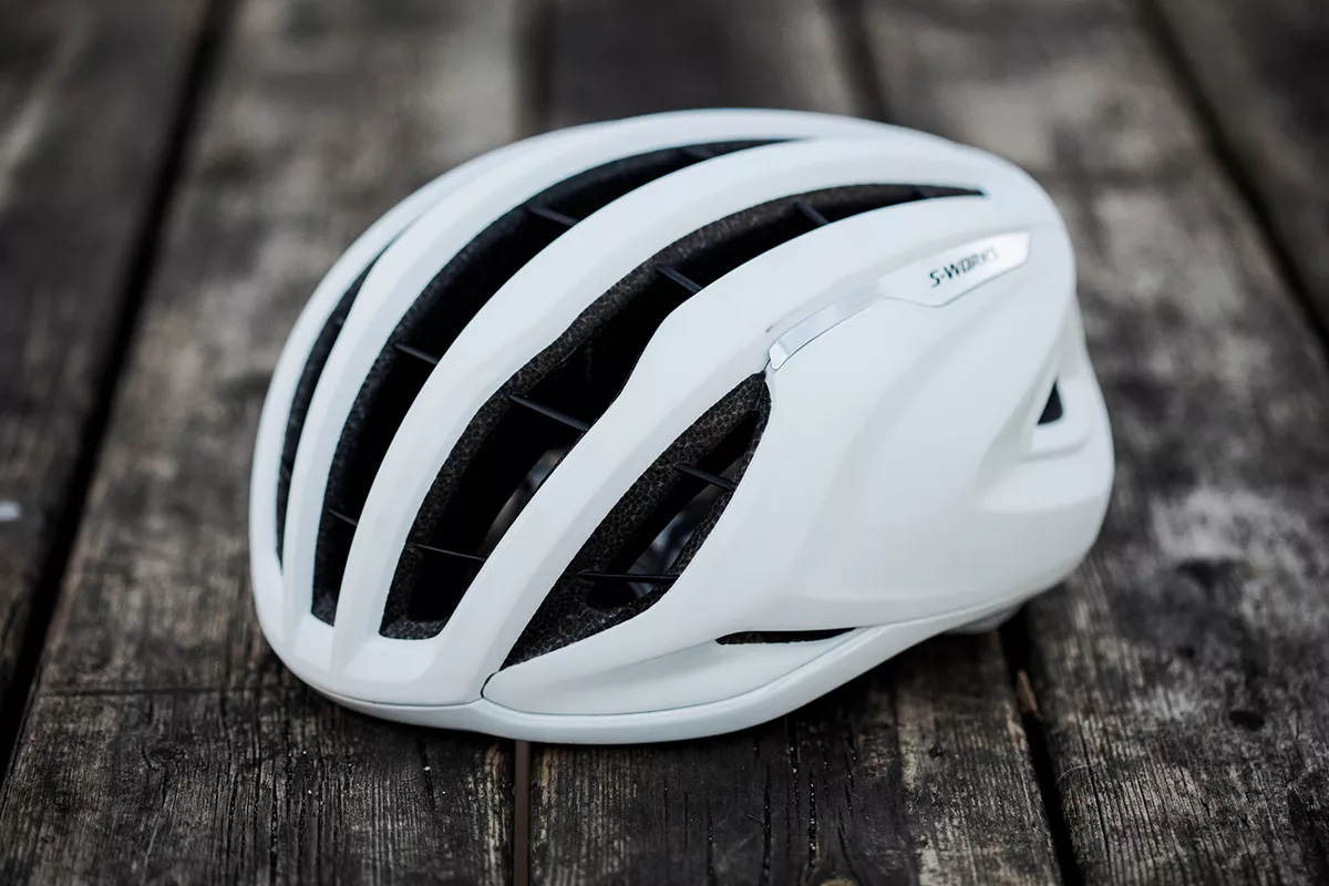 Probamos el casco Specialized S-Works Prevail 3, más aerodinámica y protección