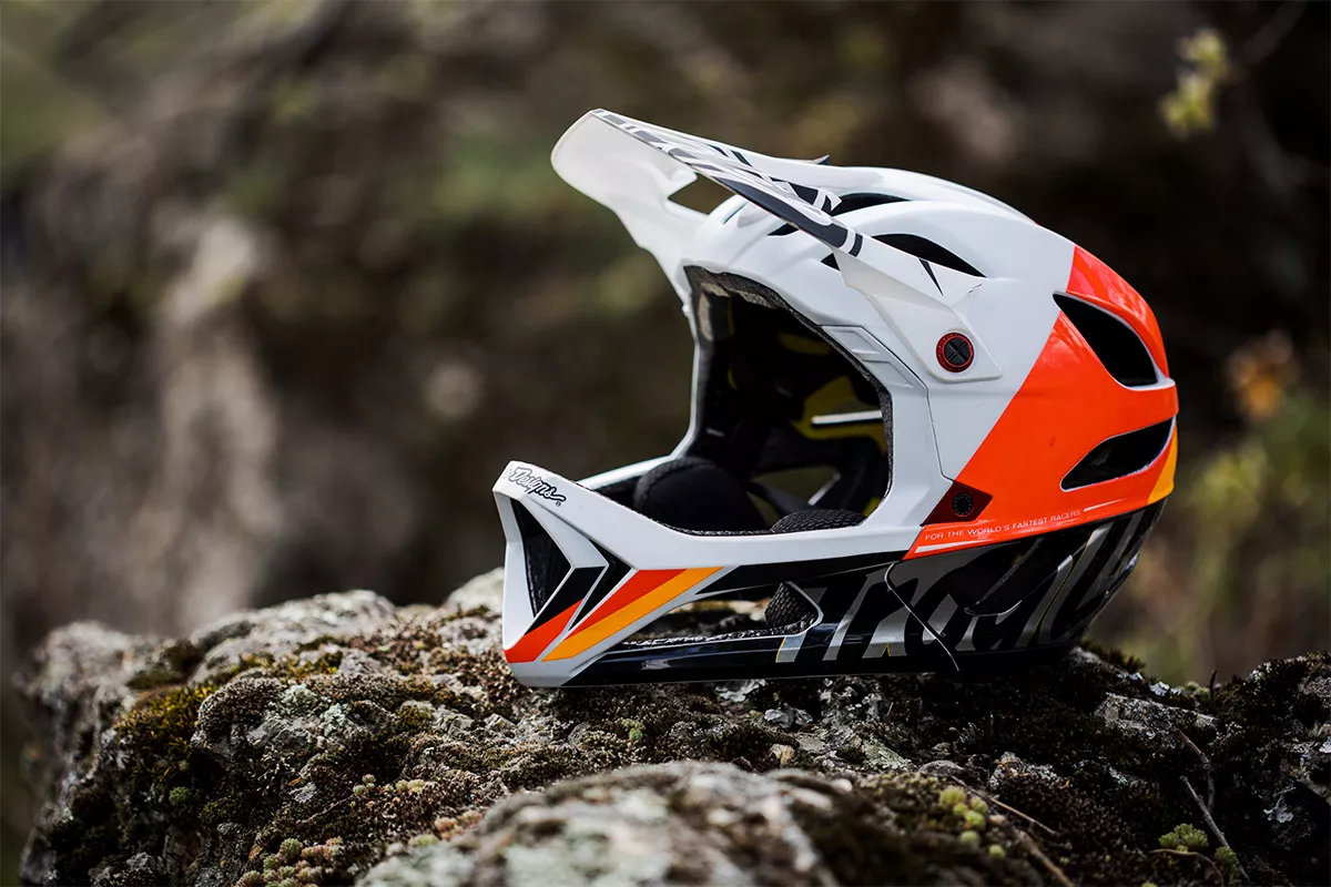 Probamos el Troy Lee Designs Stage Mips: integral, ligero y muy ventilado