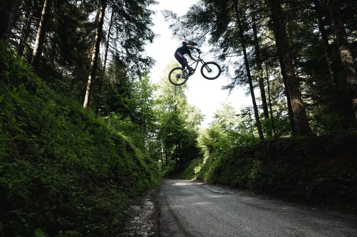 Rossignol presenta 'Overcome', con la espectacular Morgane Jonnier