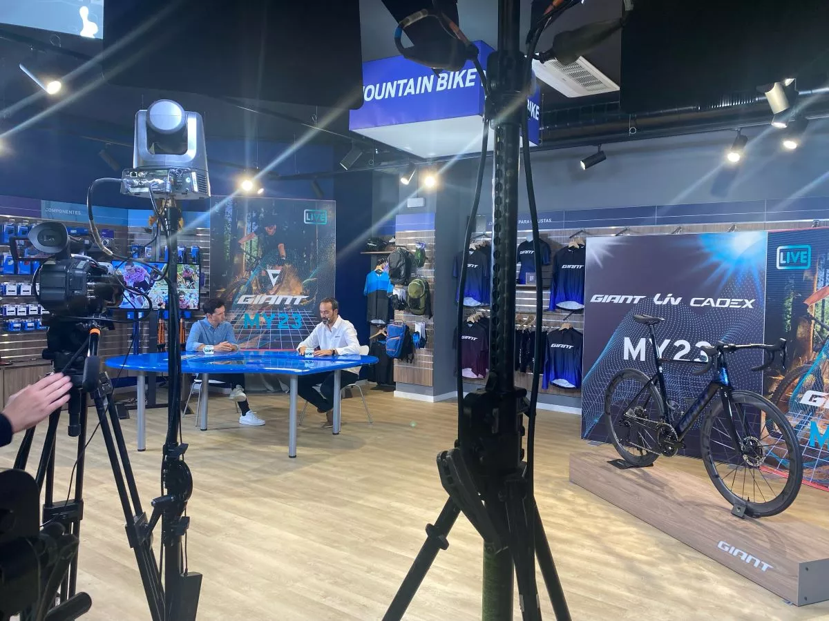 La nuevas Propel y Trance LTD, protagonistas de la presentación profesional de la temporada 2023 de Giant.
