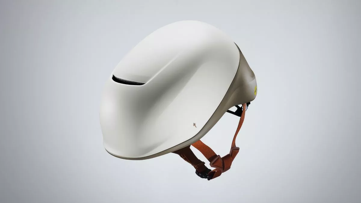 Specialized presenta Tone, su nuevo casco específico para ciclismo urbano