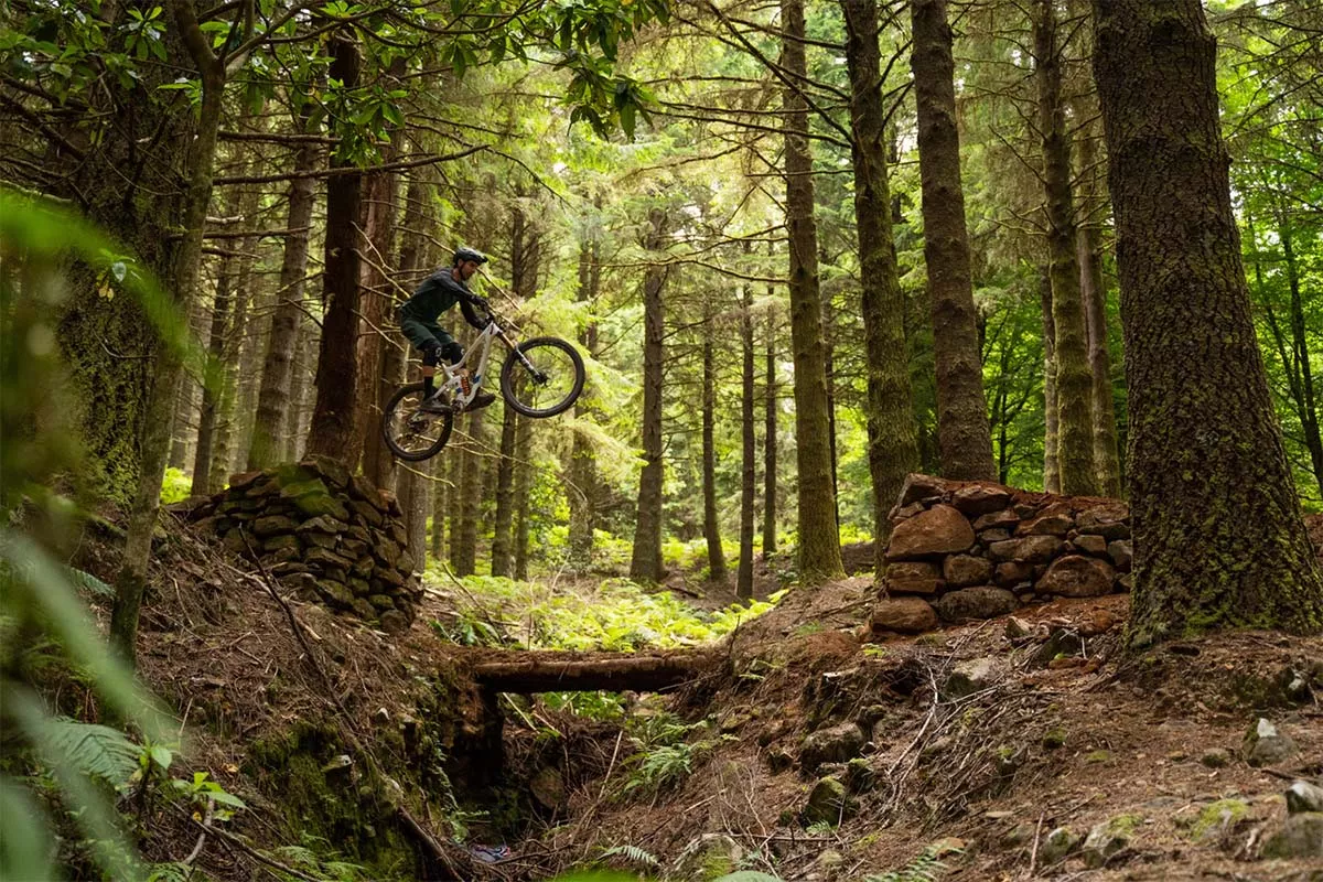 Vídeo: Madeira es… diferente; una experiencia de Trail Building.