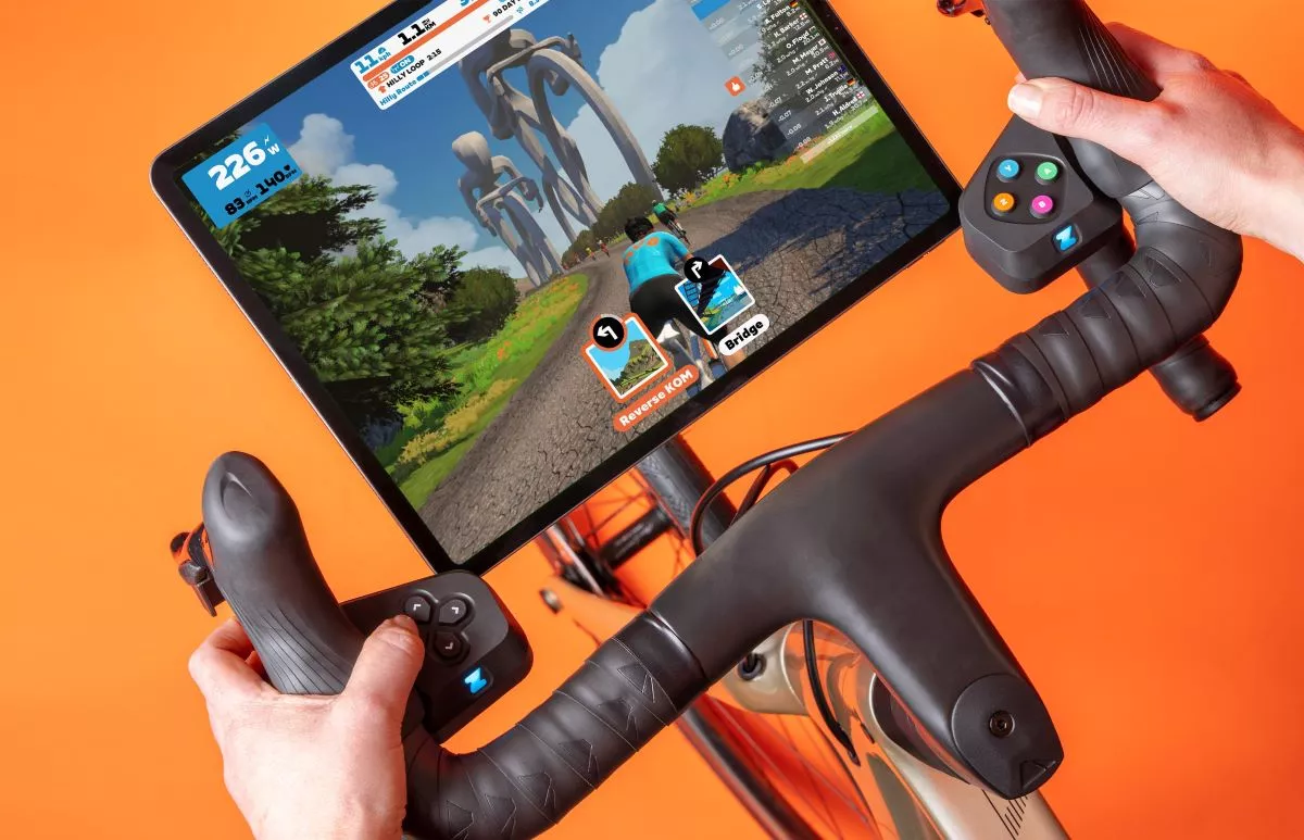 Zwift Play, los primeros mandos de juego para el entrenamiento ciclista indoor