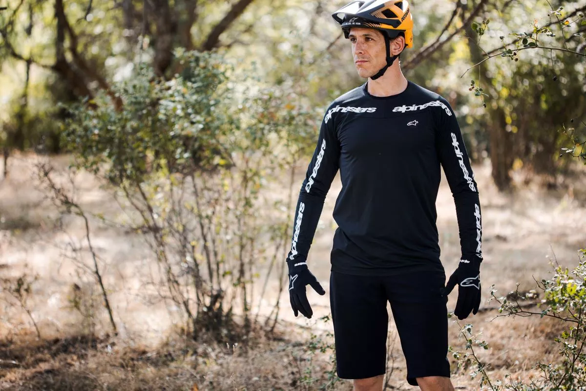 Probamos el jersey Alpinestars Drop Meta LS y el baggy Alps Topo