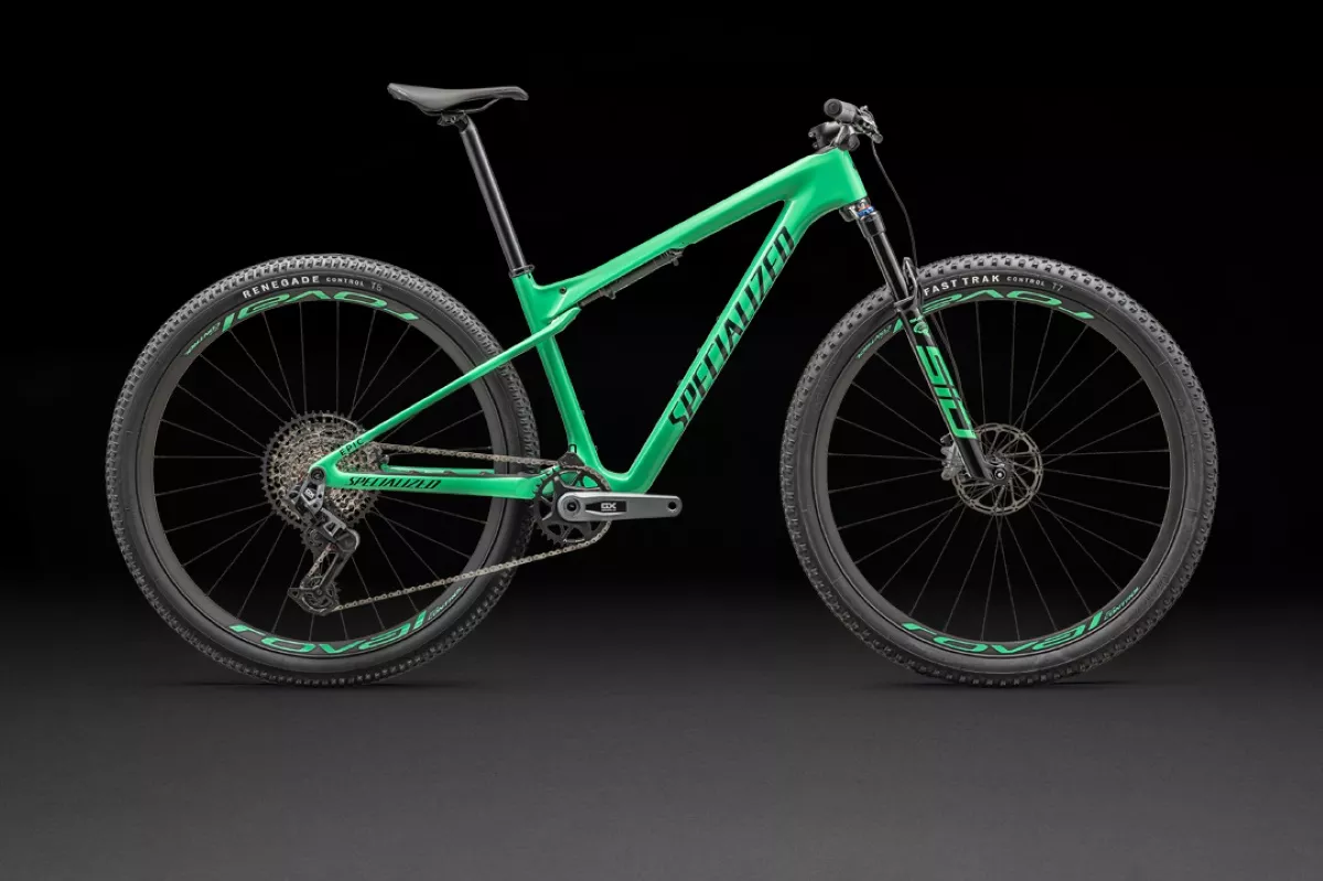 Las Specialized Turbo Levo SL y Epic WC, ahora en versión Expert más accesible