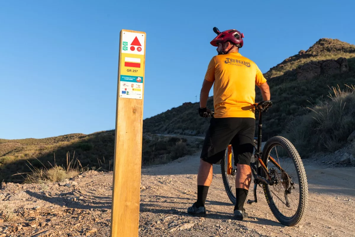 Recorriendo en MTB el Sendero Campoder de las sierras del litoral sur de la Región de Murcia