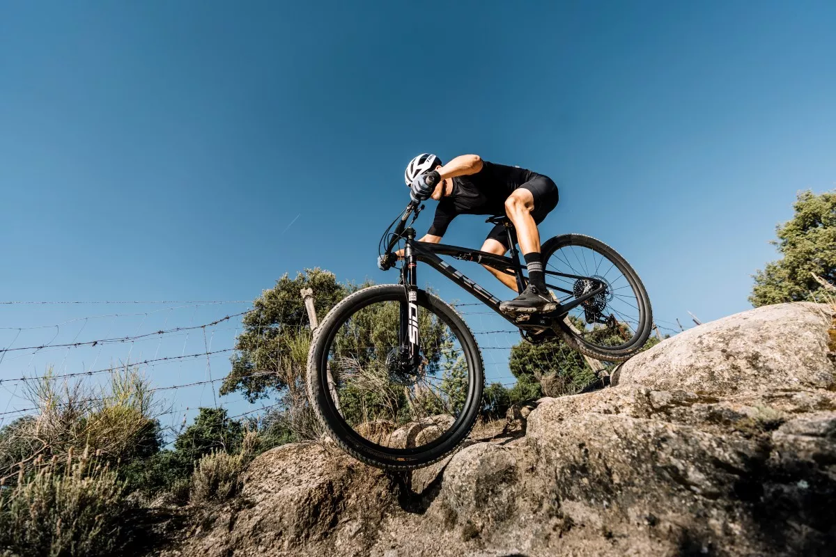 Probamos la Trek Supercaliber SLR 9.9 XX AXS, la evolución de la revolución