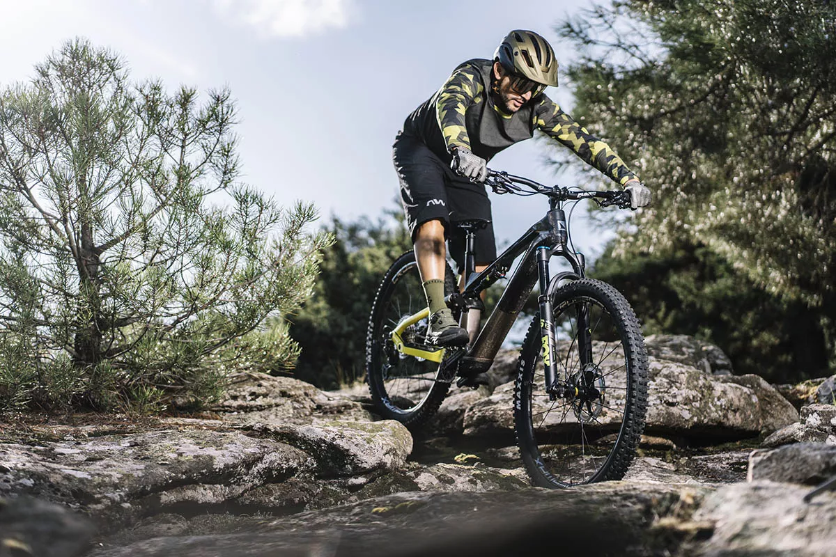 Probamos la Haibike Lyke CF 11, e-MTB ligera de trail con Fazua Ride 60