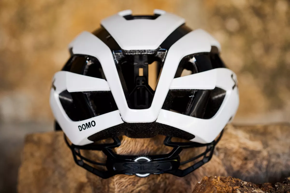 Probamos el casco Spiuk Domo: muy ligero y bien ventilado para largas distancias