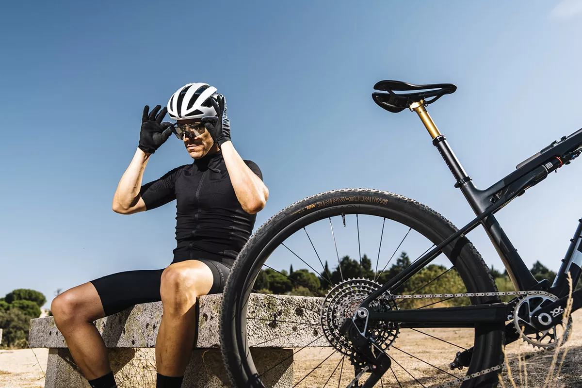 Gafas fotocromáticas o polarizadas ¿qué opción es la mejor?