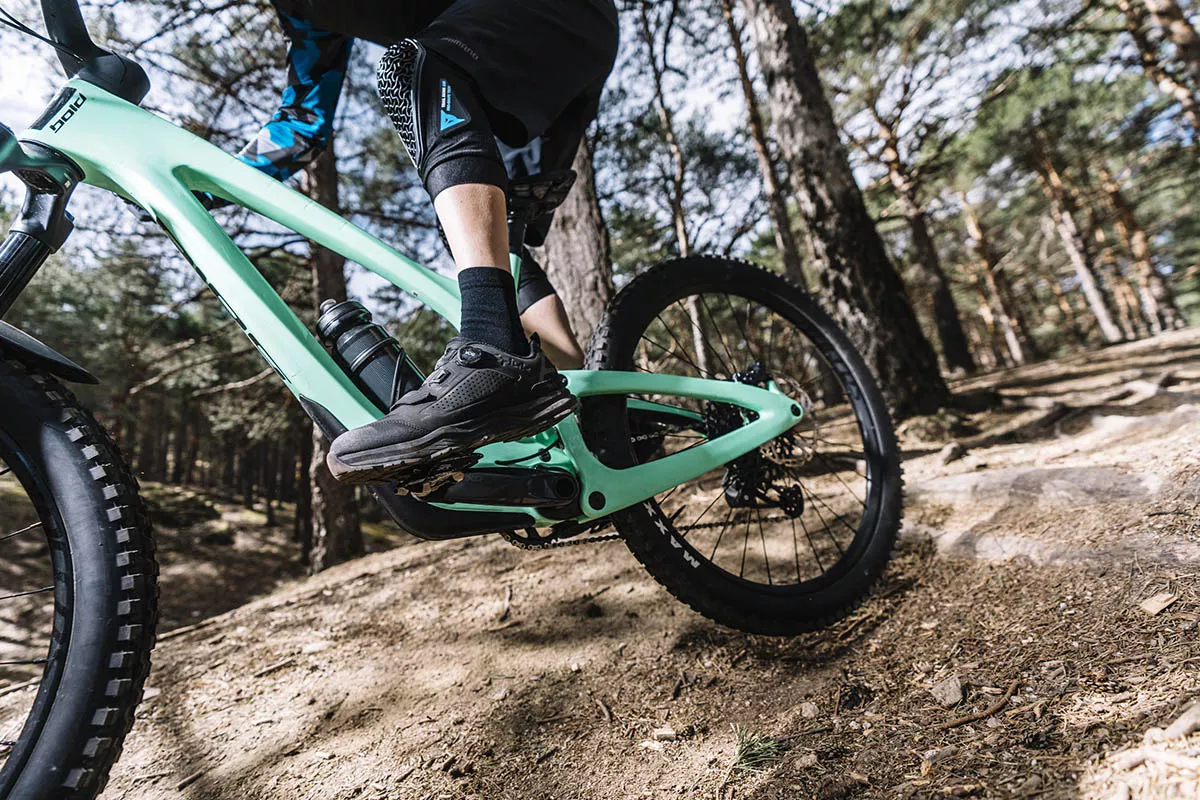Cuándo cambiar las calas de las zapatillas de MTB