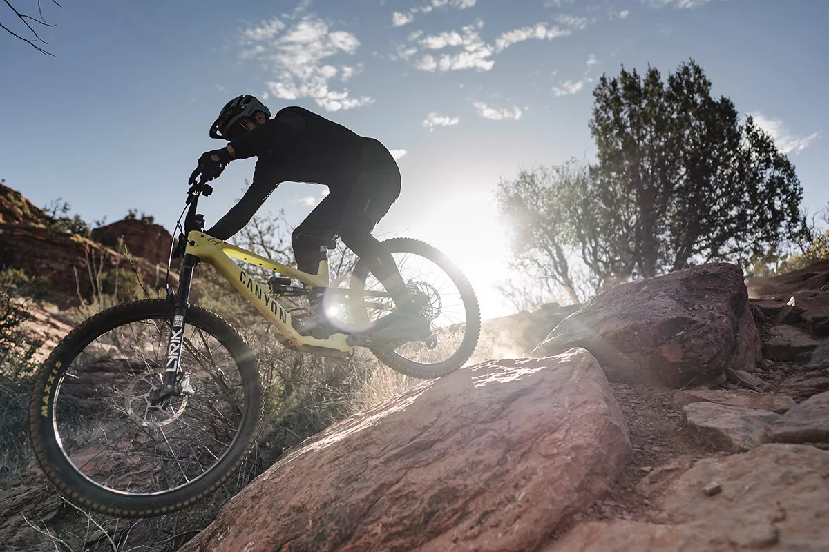 Nueva Canyon Spectral CF, menos recorrido (150/140) para hacerla más trail