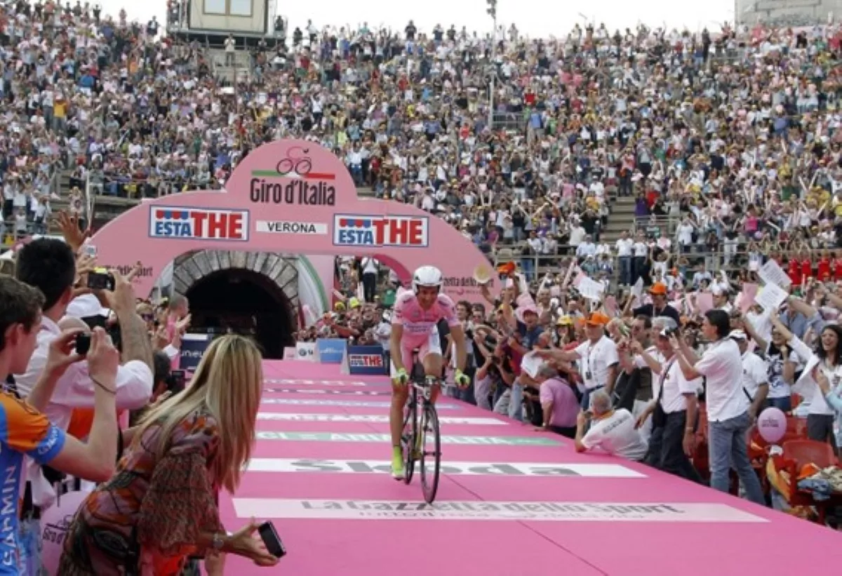 Cómo se preparan los ciclistas para el Giro de Italia 