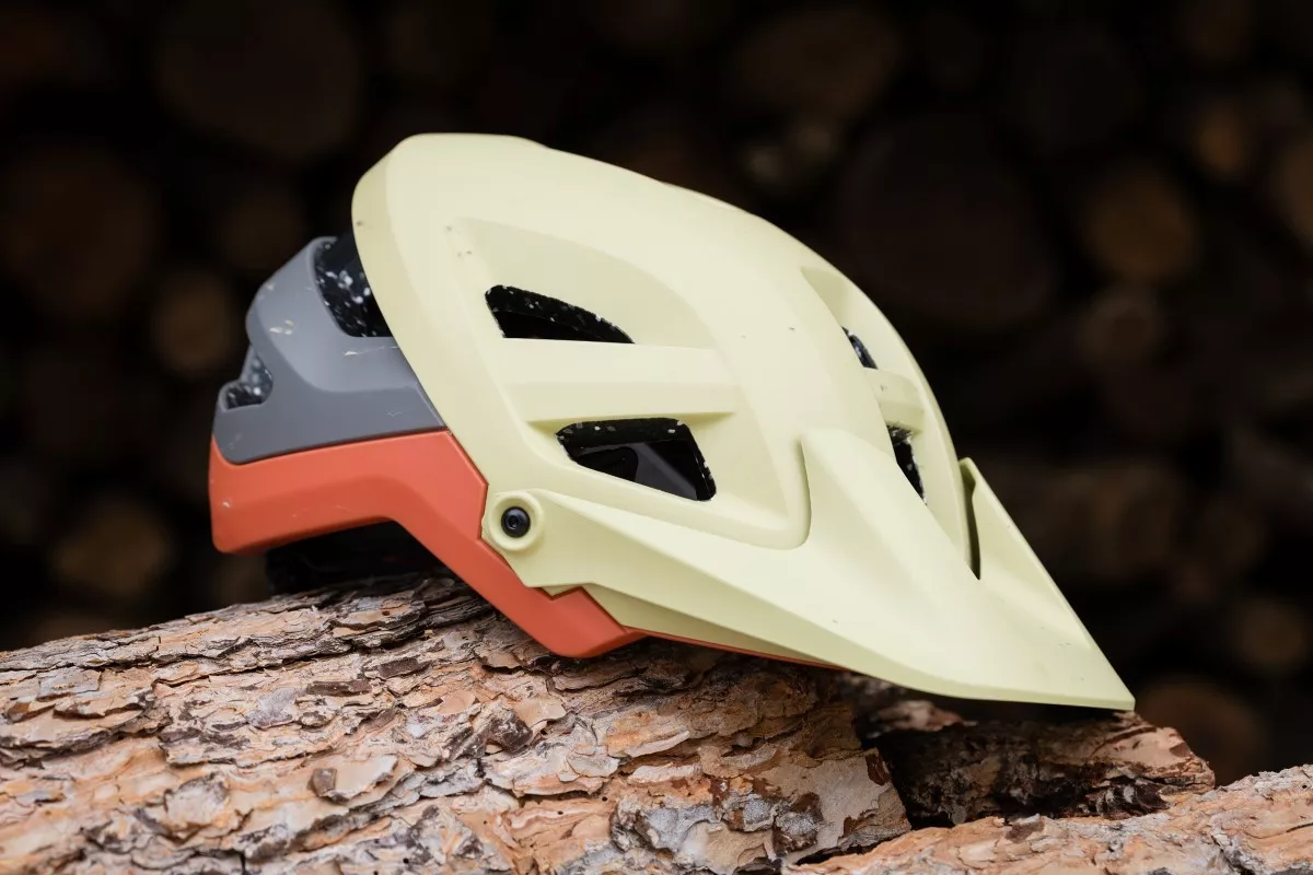 Probamos el casco Cannondale Tract, máxima protección y un gran ajuste