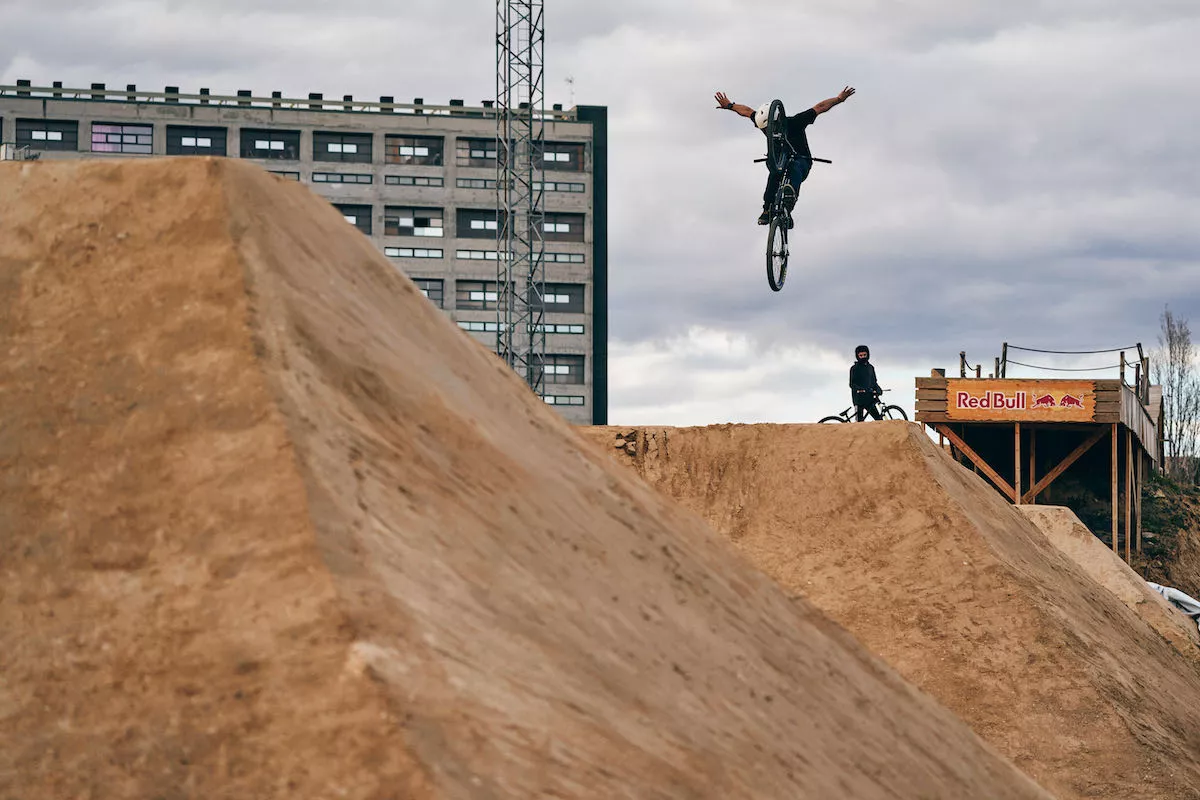 Cómo iniciarte en un campillo de Dirt Jump