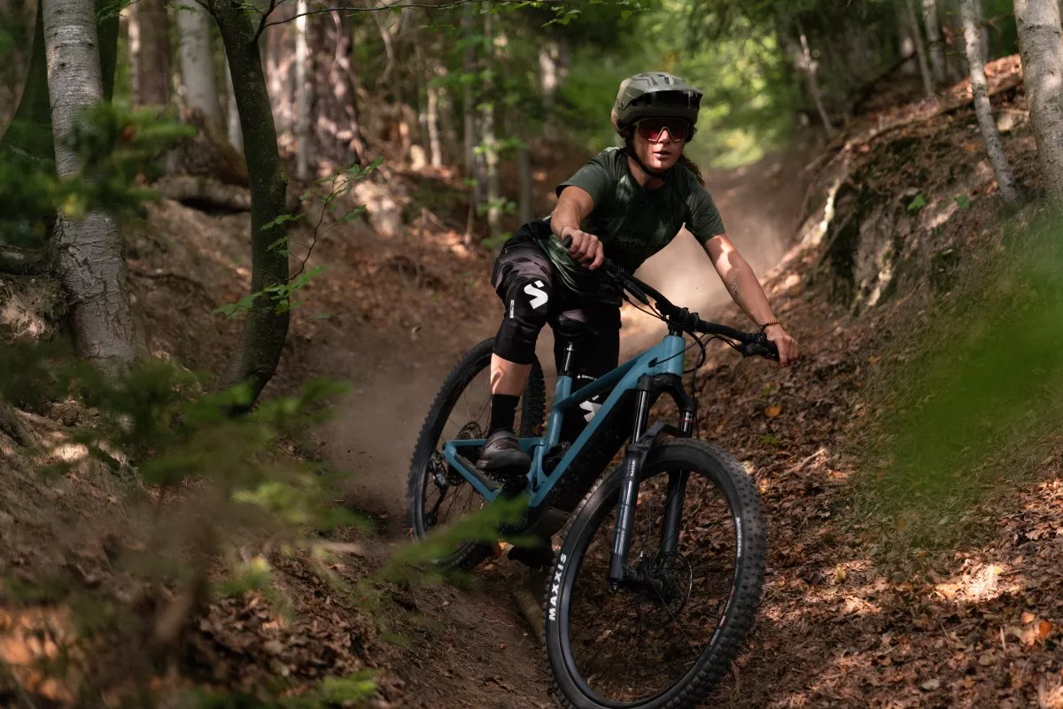 Nueva gama SCOR 4060 Z, con motores Shimano EP801, dos opciones de recorrido y nuevos colores