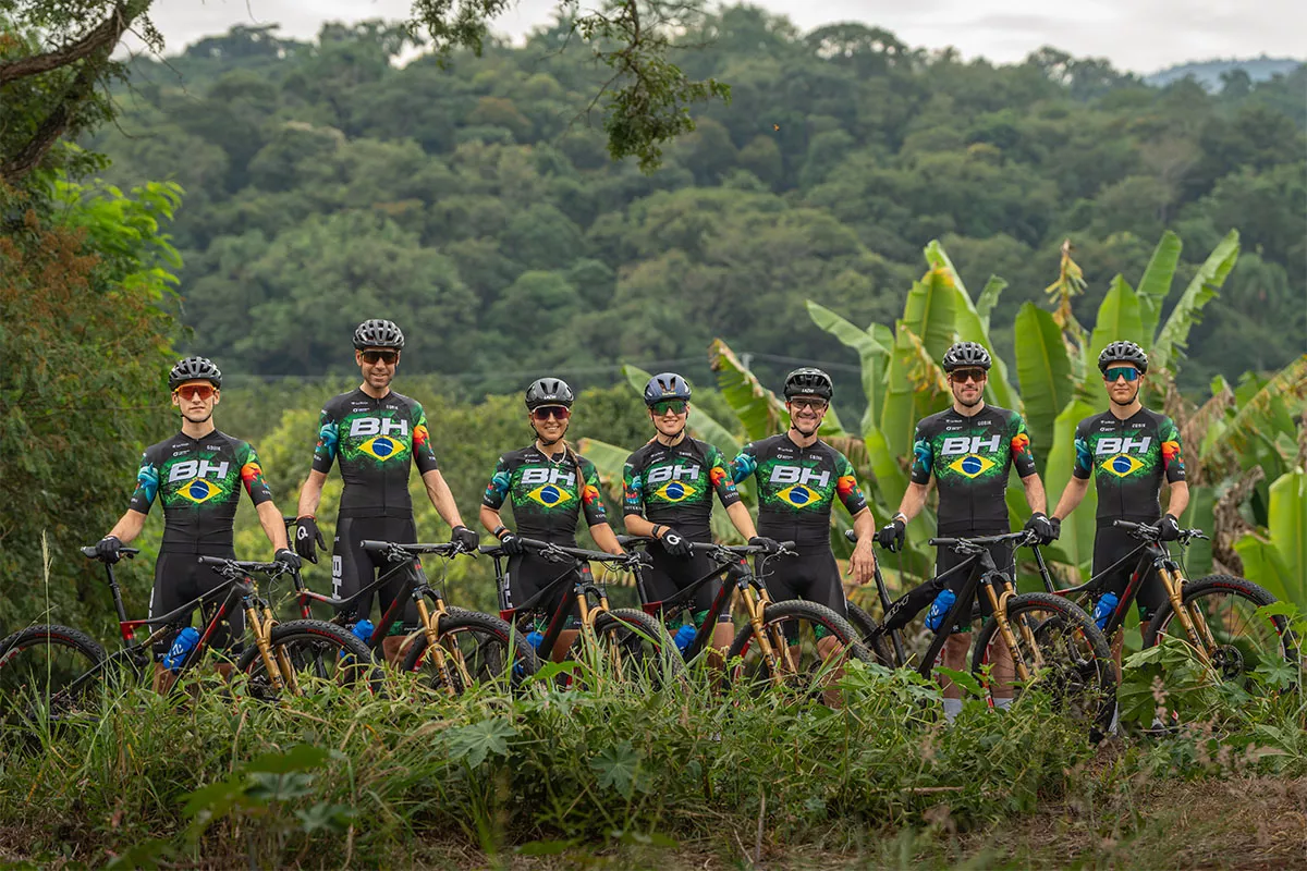 Así es la BH Lynx Race de Valero y la nueva imagen del Coloma Team para la WC de Brasil