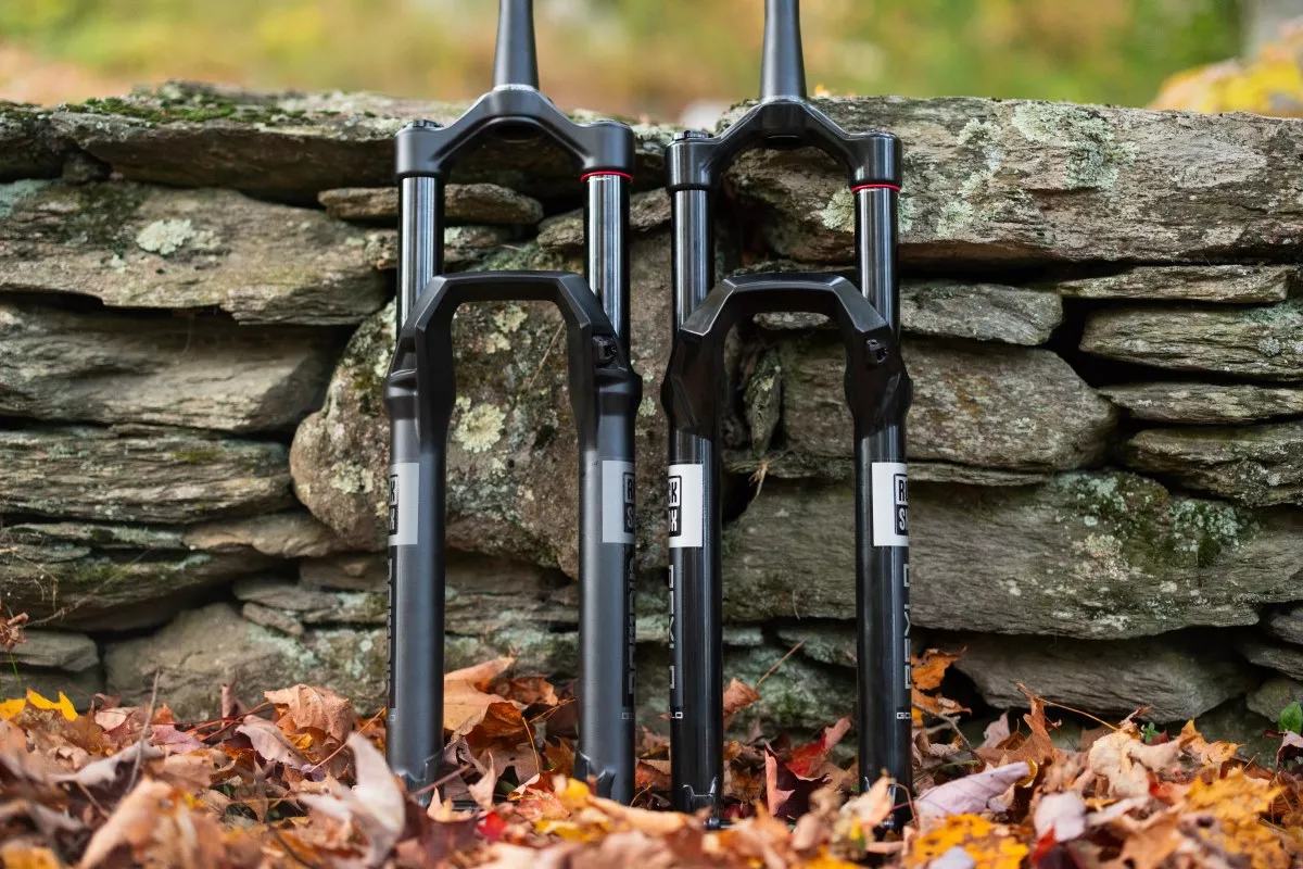 Nuevas horquillas RockShox Psylo y Domain, más accesibles, para trail y enduro