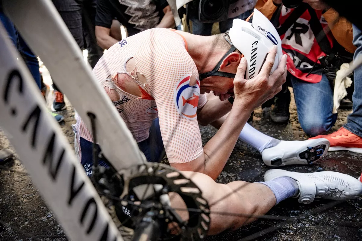 'The Art of Suffering': el sufrimiento del ciclismo, en 250 imágenes brutales