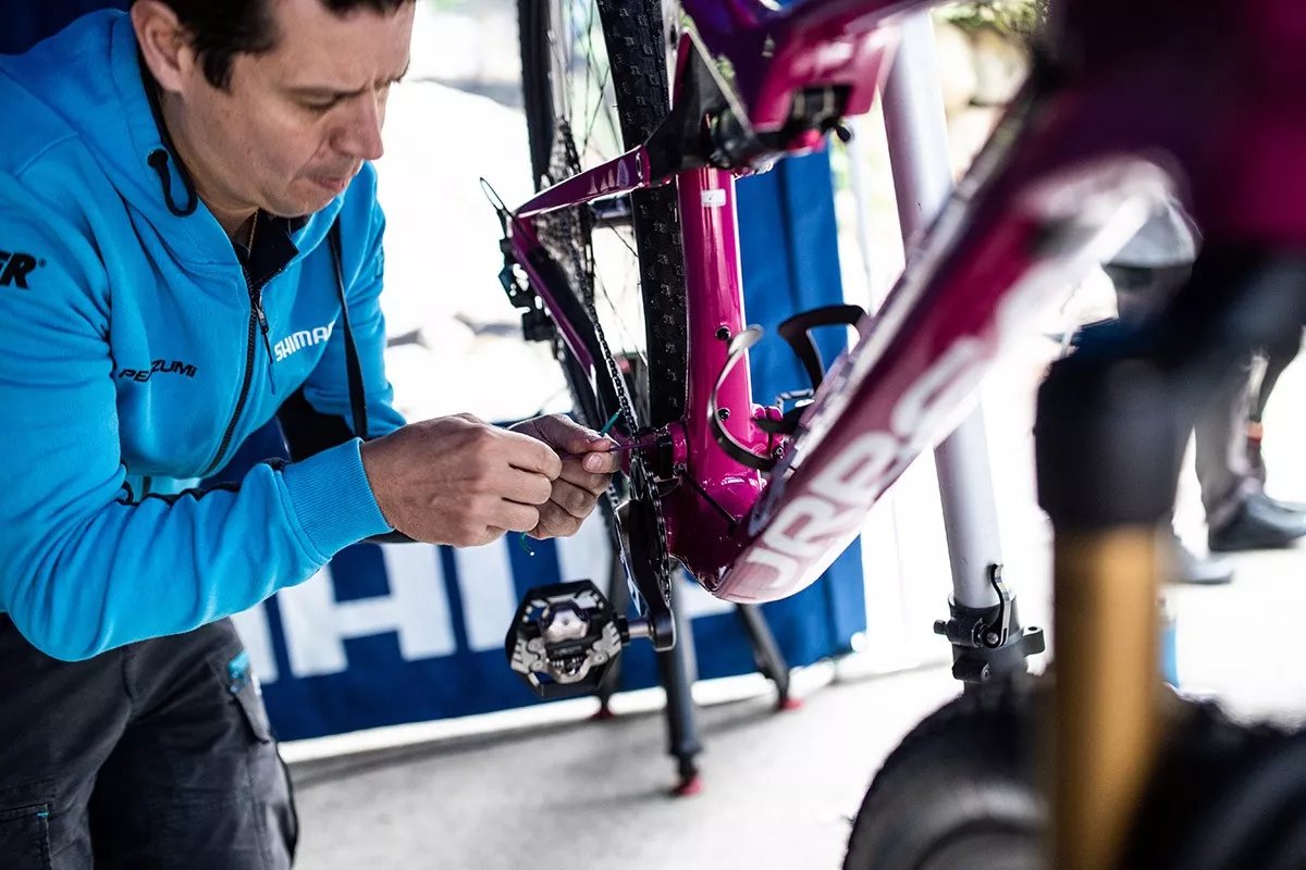 STOP a los crujidos: 10 puntos de origen de ruidos en nuestra bici