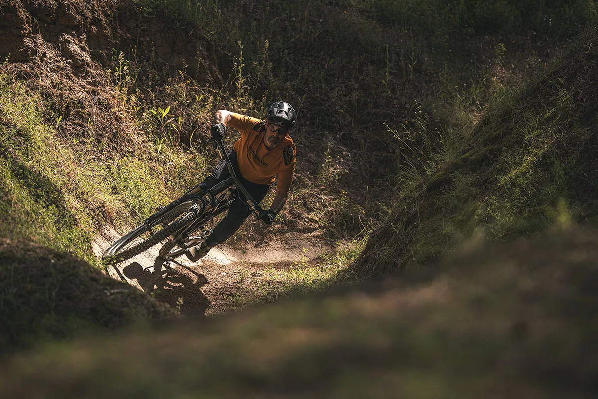 Probamos la Focus VAM2 SL 9.0, una “party bike” de trail con Fazua Ride 60, 130/125 mm y 29”