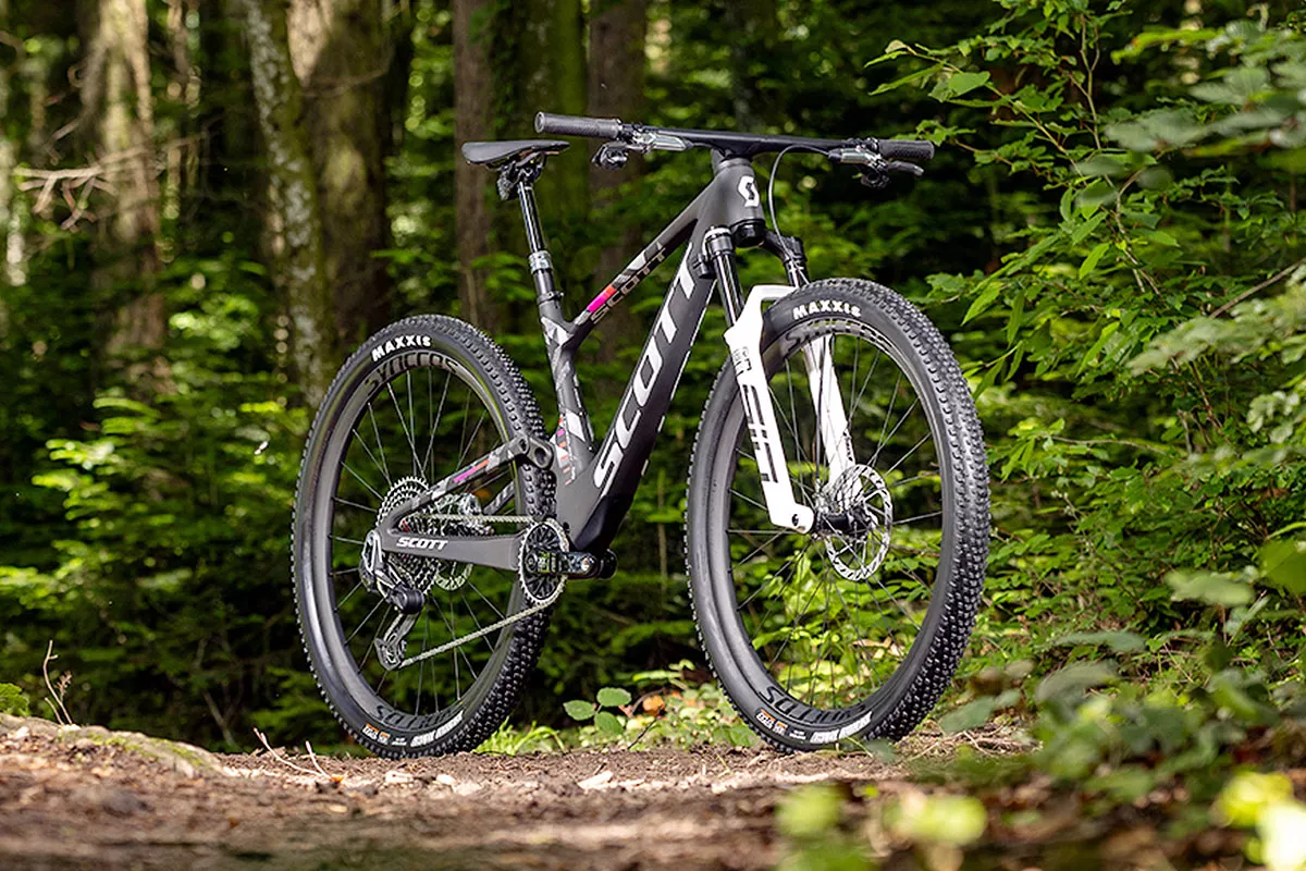 El RockShox Flight Attendant XC llega a la SCOTT Spark RC