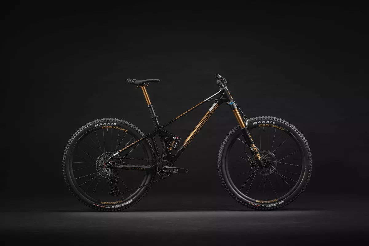 Nueva Mondraker Foxy Carbon Unlimited 20 Aniversario: montaje de lujo para conmemorar una bicicleta mítica