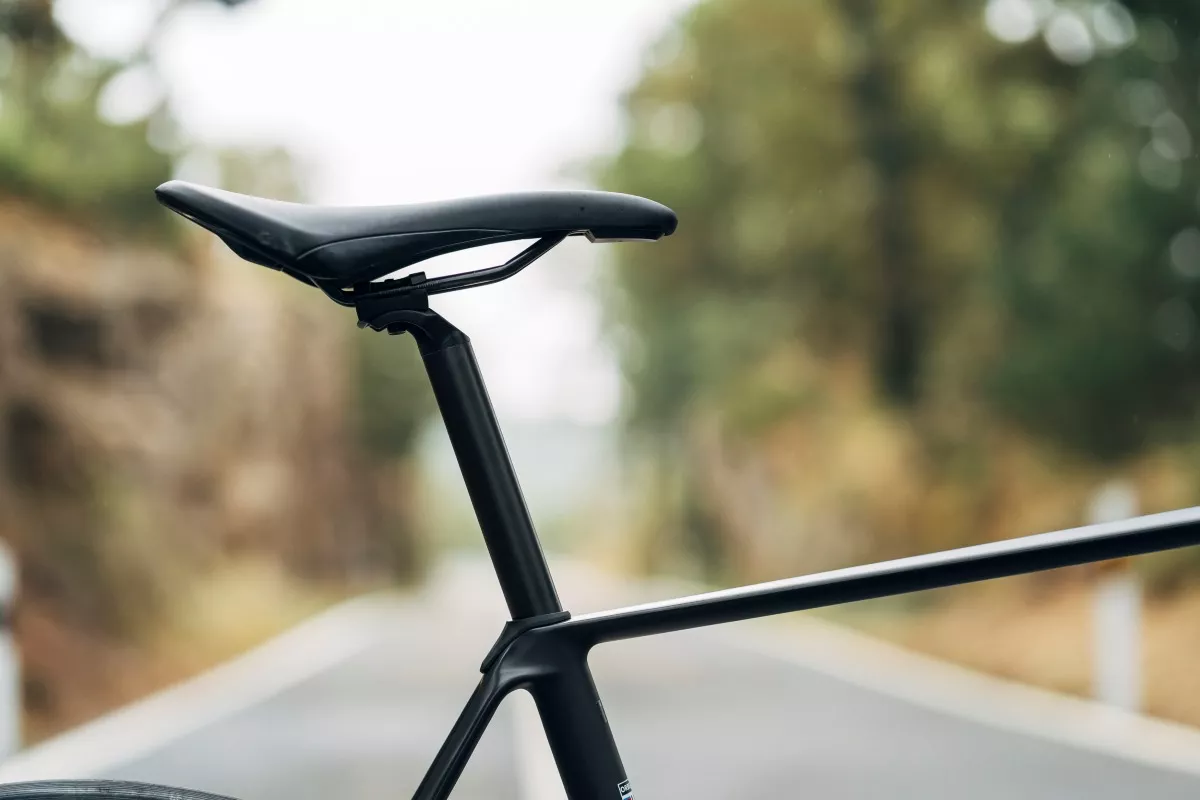 Probamos la Orbea Orca M35i, no solo una escaladora