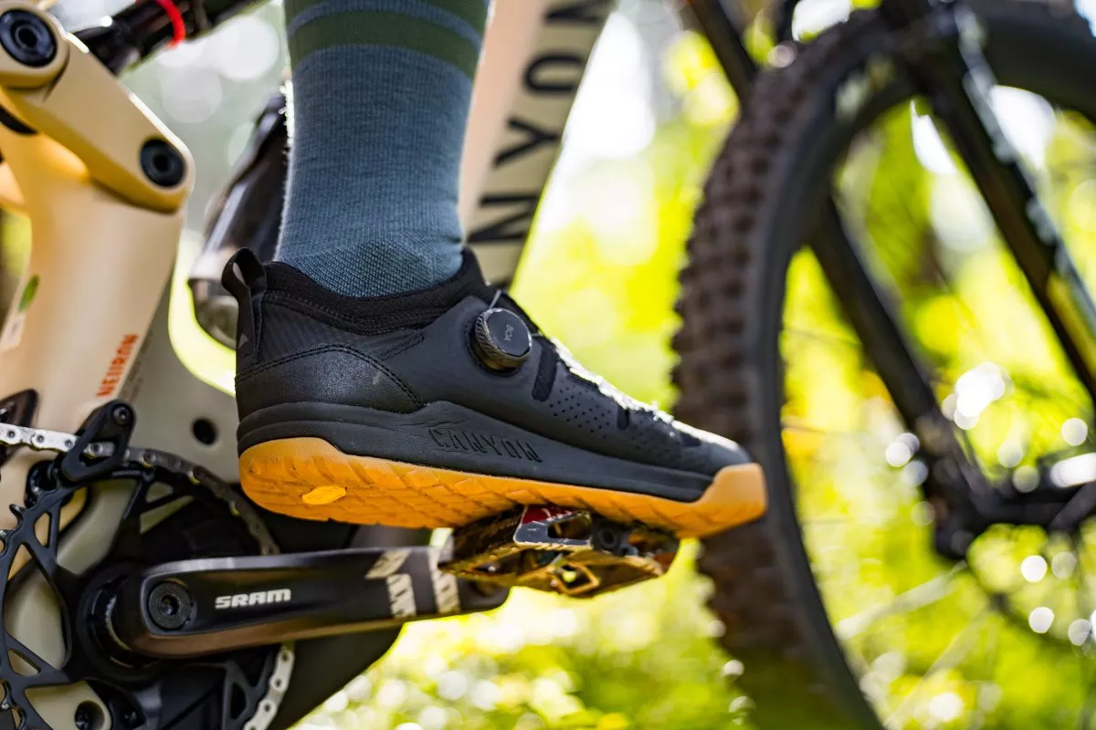 Canyon Scampr, las primeras zapatillas ‘off-road’ de la marca alemana