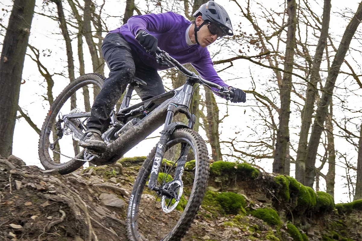 Guía de Compra: Neuron:ONfly y Spectral:ONfly, las e-bikes ligeras de Canyon