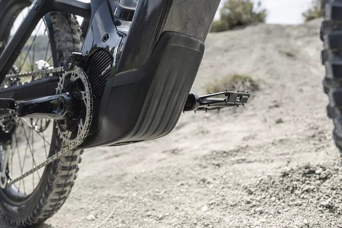 Canyon solicita dejar de usar algunas unidades de Canyon Spectral:ON CF y CFR y Torque:ON CF