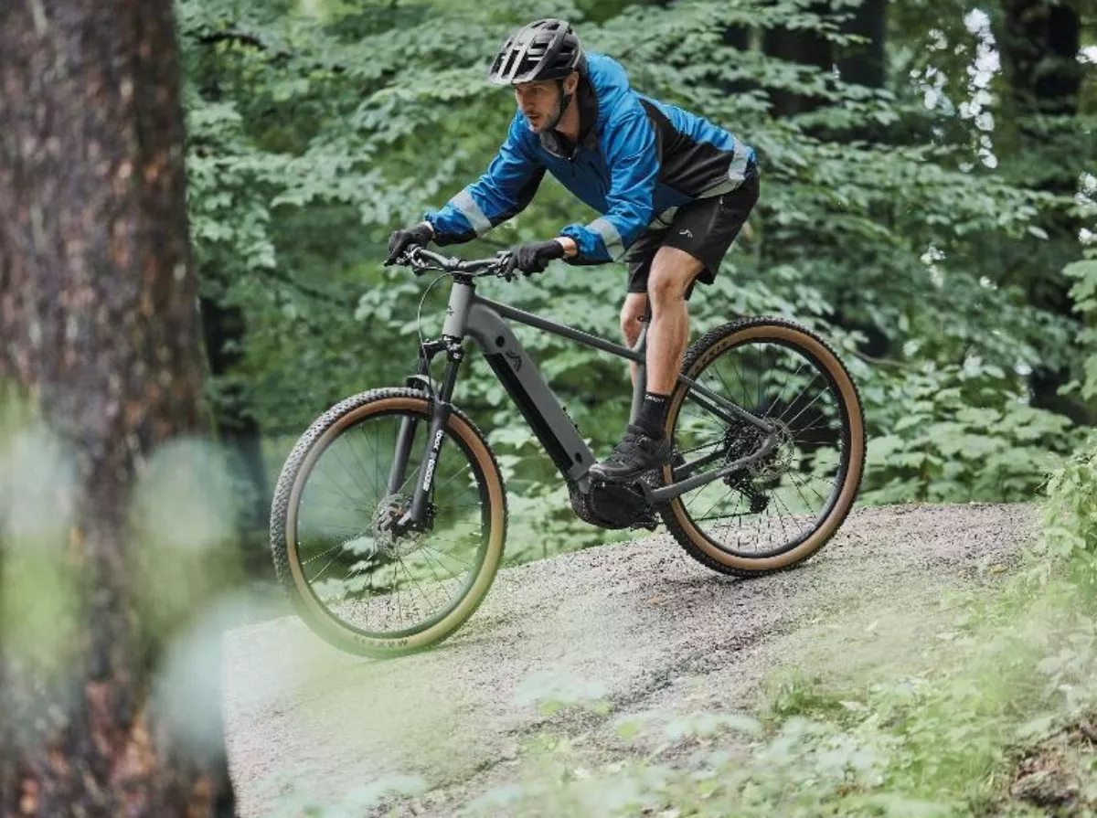 Lidl presenta su nueva e-mtb con motor de 100 Nm, batería de 709 Wh… y 1.699 euros