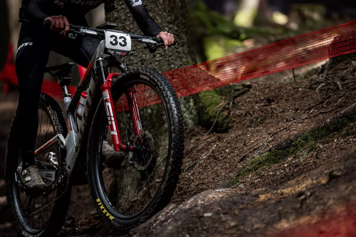 Nuevas RockShox SID SL y Reba 2026, más opciones para XC