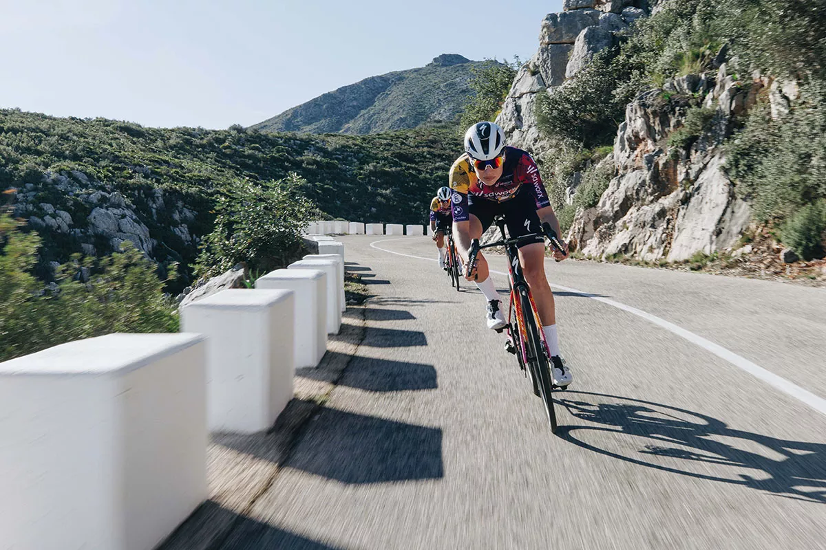 ¡Como los pros! Nueva colección de maillots Specialized Foundation Graphic