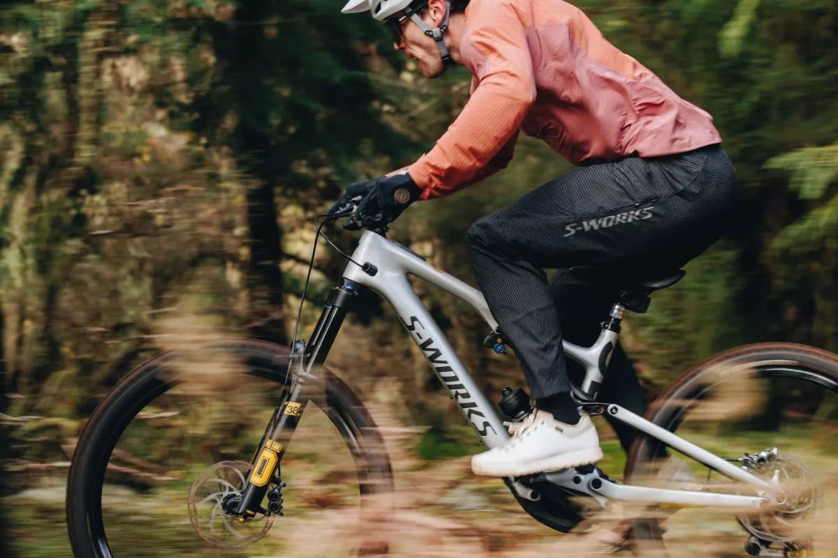 S-Works Off-Road: la nueva familia de ropa MTB de Specialized