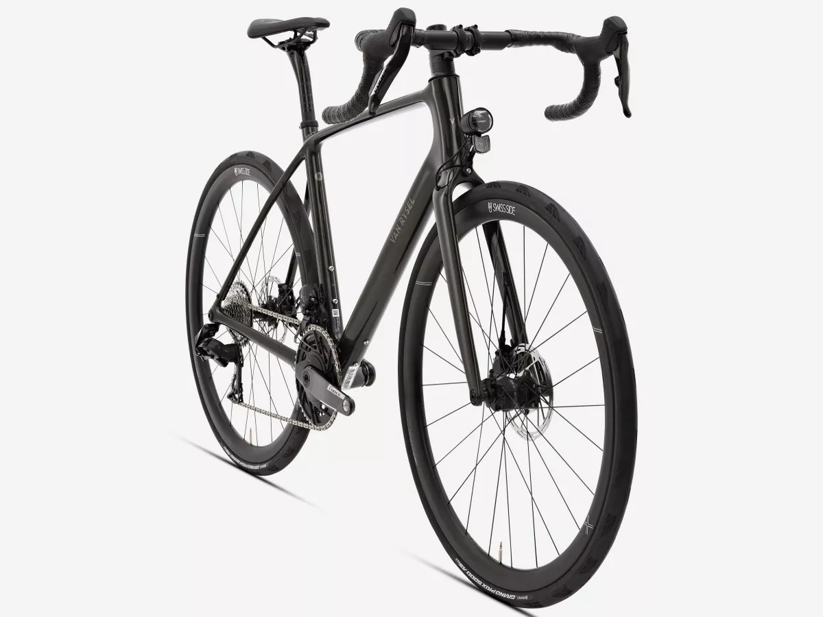Van Rysel EDR CF Ultra, la nueva gran fondo de la marca… ¡Con un cuadro de solo 830 g!