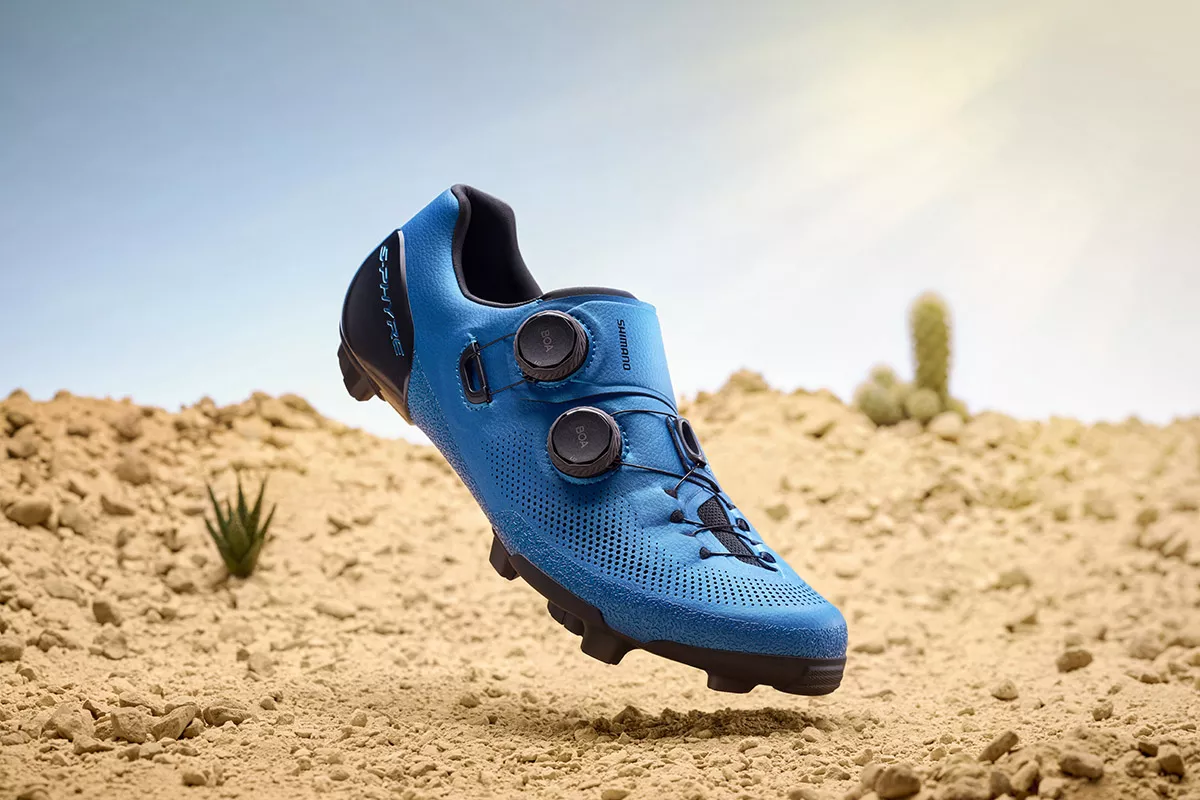 Nuevas zapatillas para “gravel race” Shimano S-Phyre RX9 (SH-RX910): con sistema de calas Pontoon